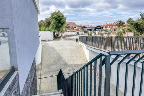 Haus in Alcabideche, Lisbon, Alcabideche - € 1.350.000 | Ref: RE10801AE_M1 - Foto 27
