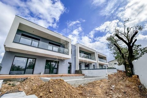 Haus in Alcabideche, Lisbon, Alcabideche - € 1.350.000 | Ref: RE10801AE_M1 - Foto 30