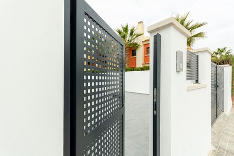 Villa i Torrevieja, Alicante, Torrevieja - € 385.000 | Ref: 4002230 - foto 12