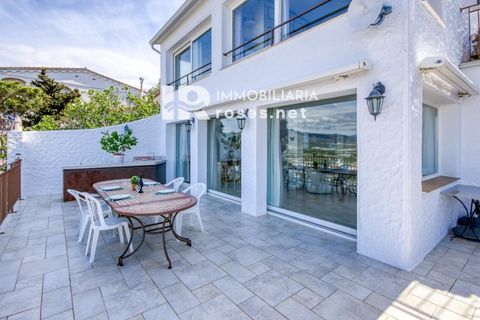 Villa i Roses, Gerona, Roses - € 880 000 | Ref: 3491 - foto 11
