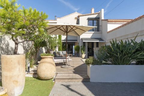 Villa i Marseille, Bouches-du-Rhone, Marseille - € 2.390.000 | Ref: HH-15876284 - foto 17