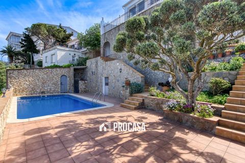 Villa a Roses, Gerona, Roses - € 880.000 | Ref: 3907 - foto 6