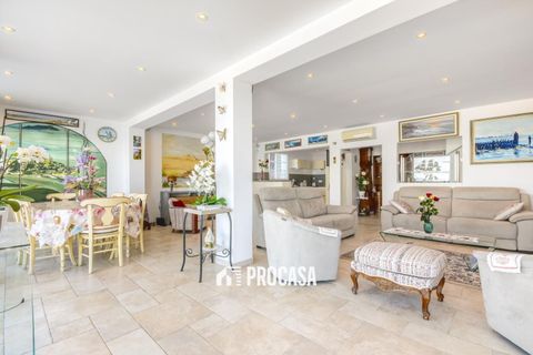 Villa a Roses, Gerona, Roses - € 880.000 | Ref: 3907 - foto 30