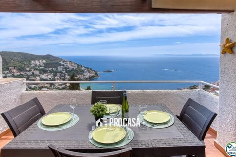 Villa a Roses, Gerona, Roses - € 305.000 | Ref: 3905 - foto 1