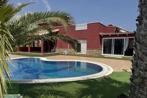 Erhvervsejendom i Vera, Almeria, Vera - € 1.350.000 | Ref: DV1594 - foto 1