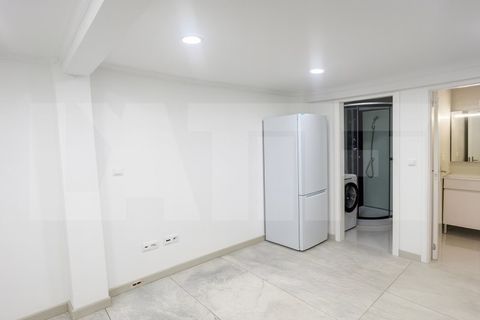 Erhvervsejendom i Corroios, Setubal, Corroios - € 135.000 | Ref: 313.015.016 - foto 4