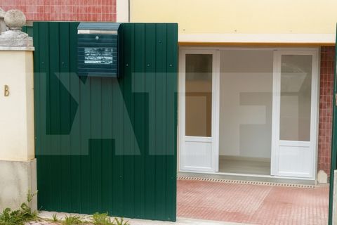 Erhvervsejendom i Corroios, Setubal, Corroios - € 135.000 | Ref: 313.015.016 - foto 9