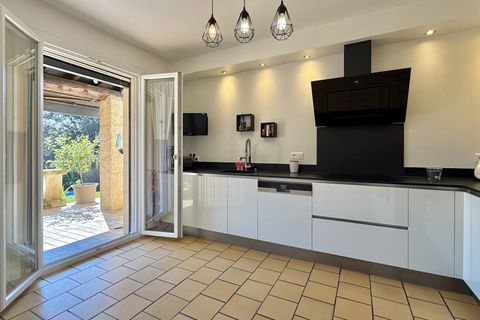 Villa a Saint-Didier, Vaucluse, Saint-Didier - € 525.000 | Ref: SILAÉ - foto 7