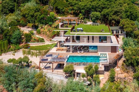 Villa i Frejus, Var, Frejus - € 3.990.000 | Ref: 86136920 - foto 1