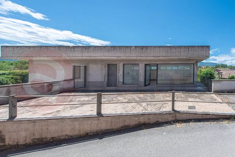 Erhvervsejendom i Ceprano, Frosinone, Ceprano - € 110.000 | Ref: AC99-149-1657 - foto 1