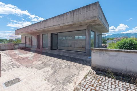 Erhvervsejendom i Ceprano, Frosinone, Ceprano - € 110.000 | Ref: AC99-149-1657 - foto 4