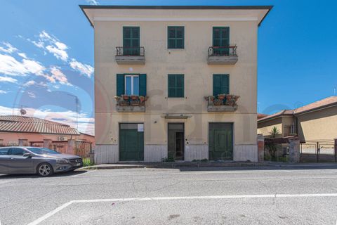 Erhvervsejendom i Ceprano, Frosinone, Ceprano - € 69.000 | Ref: AC99-149-1658 - foto 4