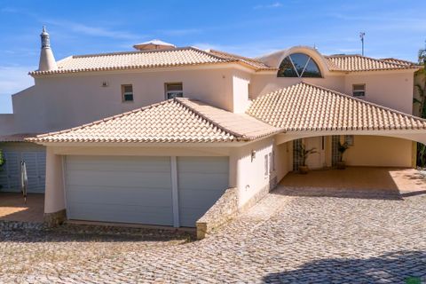 Villa i Almancil, Faro, Almancil - € 2.495.000 | Ref: Villa Lyra - foto 21