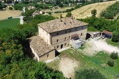 Landejendom i Fermo, Fermo, Fermo - € 195.000 | Ref: 33591 - foto 1