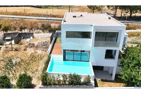Villa i Cabeceiras de Basto, Braga, Cabeceiras de Basto - € 372.000 | Ref: 126311008-75 - foto 3