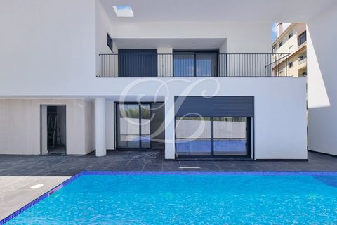 Villa i Carcavelos, Lisbon, Carcavelos - € 1.130.000 | Ref: L41737 - foto 4