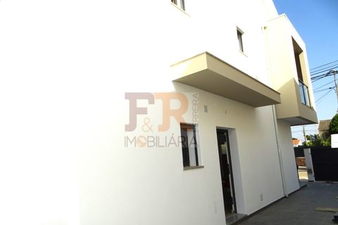 Villa i Quinta do Conde, Setubal, Quinta do Conde - € 420.000 | Ref: MGN6383 - foto 26