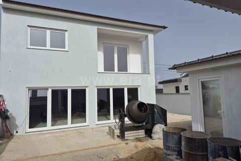 Villa i Ilhavo, Aveiro, Ilhavo - € 439.000 | Ref: 408250102 - foto 8