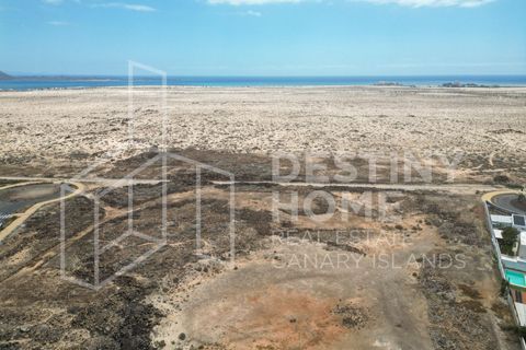 Villa i Corralejo, Fuerteventura, Corralejo - € 815.000 | Ref: #ONVCORALLUX320725 - foto 12