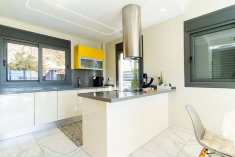 Villa i Finestrat, Alicante, Finestrat - € 739.000 | Ref: SAS-9099 - foto 11