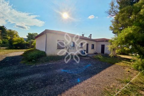 Villa i Brioude, Haute-Loire, Brioude - € 165.000 | Ref: V10000320 - foto 1