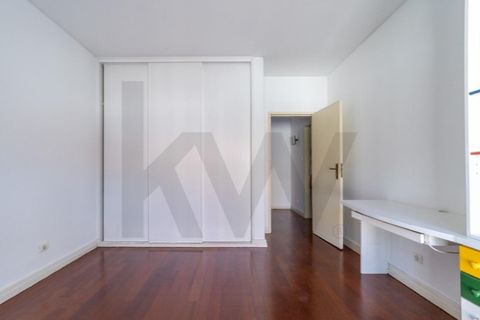 Villa i Oeiras, Lisbon, Oeiras - € 1.400.000 | Ref: KWPT-019483 - foto 31