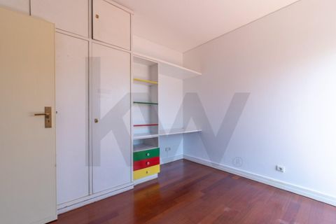 Villa i Oeiras, Lisbon, Oeiras - € 1.400.000 | Ref: KWPT-019483 - foto 33
