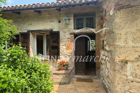 Landejendom i Pioraco, Macerata, Pioraco - € 550.000 | Ref: 246 - foto 2