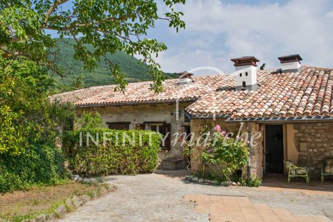 Landejendom i Pioraco, Macerata, Pioraco - € 550.000 | Ref: 246 - foto 3