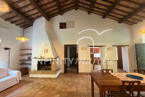 Landejendom i Pioraco, Macerata, Pioraco - € 550.000 | Ref: 246 - foto 9