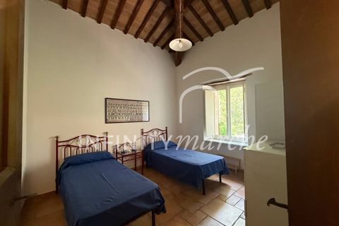 Landejendom i Pioraco, Macerata, Pioraco - € 550.000 | Ref: 246 - foto 12