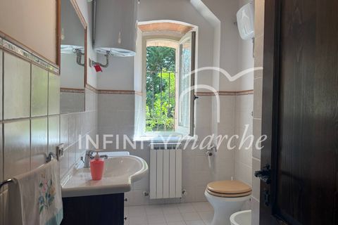 Landejendom i Pioraco, Macerata, Pioraco - € 550.000 | Ref: 246 - foto 24