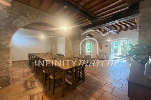 Landejendom i Pioraco, Macerata, Pioraco - € 550.000 | Ref: 246 - foto 31