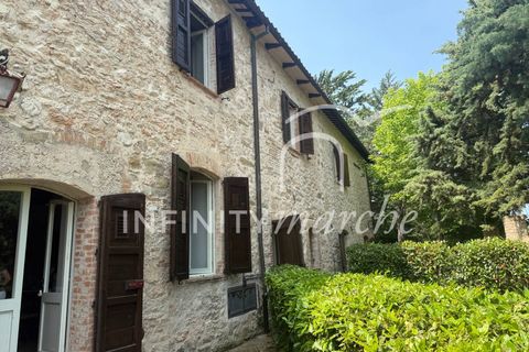 Landejendom i Pioraco, Macerata, Pioraco - € 550.000 | Ref: 246 - foto 34