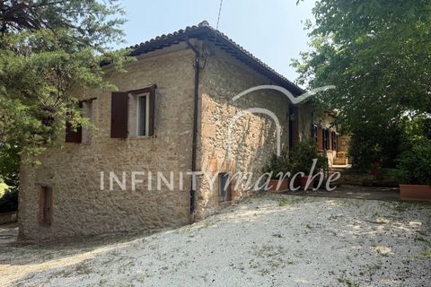 Landejendom i Pioraco, Macerata, Pioraco - € 550.000 | Ref: 246 - foto 35