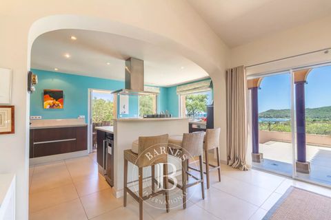 Villa in Conca, Corse-du-Sud, Conca - € 1.370.000 | Ref: RV1938 - foto 9
