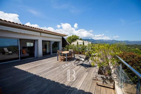 Villa i Porto-Vecchio, Corse-du-Sud, Porto-Vecchio - € 1.420.000 | Ref: RV1840 - foto 11