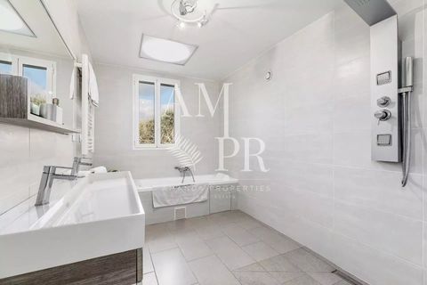 Villa i Le Cannet, Alpes-Maritimes, Le Cannet - € 2.099.000 | Ref: 8235V - foto 17