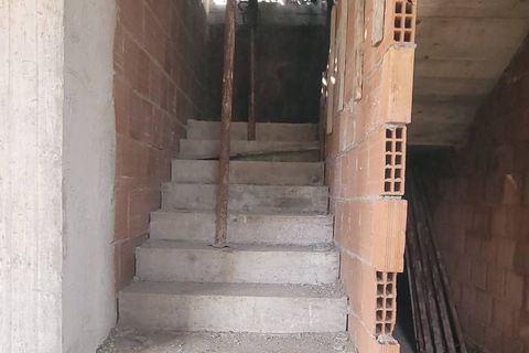 Villa a Pontedera, Pisa, Pontedera - € 450.000 | Ref: DV2025137 - foto 18
