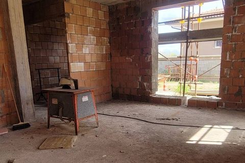 Villa a Pontedera, Pisa, Pontedera - € 450.000 | Ref: DV2025137 - foto 24