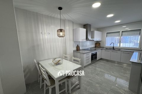 Villa a Empuriabrava, Gerona, Empuriabrava - € 465.000 | Ref: 3916 - foto 11