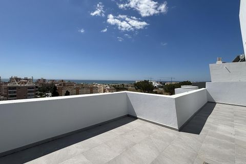 Rækkehus i Torre Del Mar, Malaga, Torre Del Mar - € 599.900 | Ref: MA-TM-10082020/7965 - foto 1