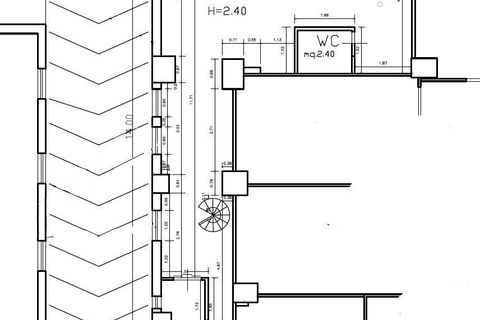 L'establiment comercial a Matelica, Macerata, Matelica - € 380/mes | Ref: PRI34 - foto 4