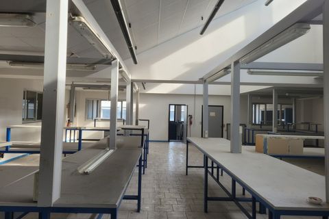 Erhvervsejendom i Modena, Modena, Modena - € 1.000.000 | Ref: 101 - foto 7