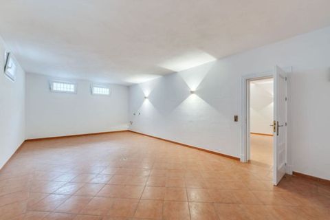 Villa a Marbella, Malaga, Marbella - € 1.990.000 | Ref: R5134615 - foto 38