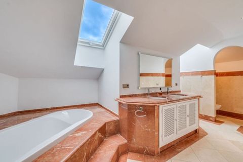 Villa a Marbella, Malaga, Marbella - € 1.990.000 | Ref: R5134615 - foto 46