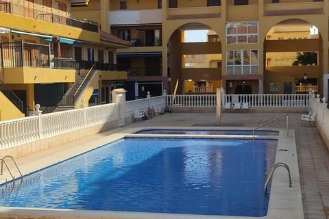 Byhus i Torrevieja, Alicante, Torrevieja - € 204.000 | Ref: MLSC2429438 - foto 1