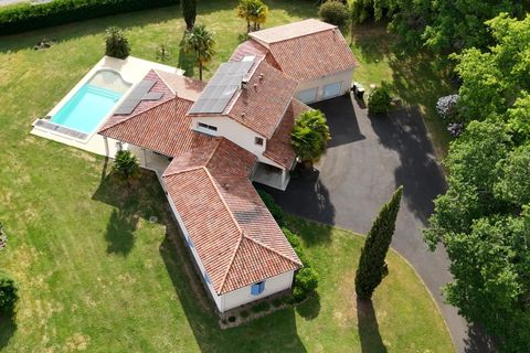 Villa a Brigueuil, Charente, Brigueuil - € 409.500 | Ref: BVI82283 - foto 2