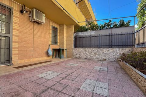 Villa a Manfredonia, Foggia, Manfredonia - € 300.000 | Ref: VIA CAROLINA GATTA - foto 4