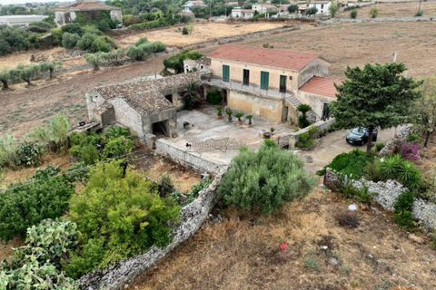 Villa i Modica, Ragusa, Modica - € 200.000 | Ref: L 2017 - foto 1